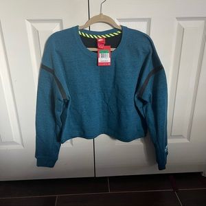 Nike Ru Tech Crew Crop Sweater